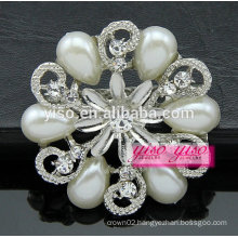 fashion flower design diamond brooch